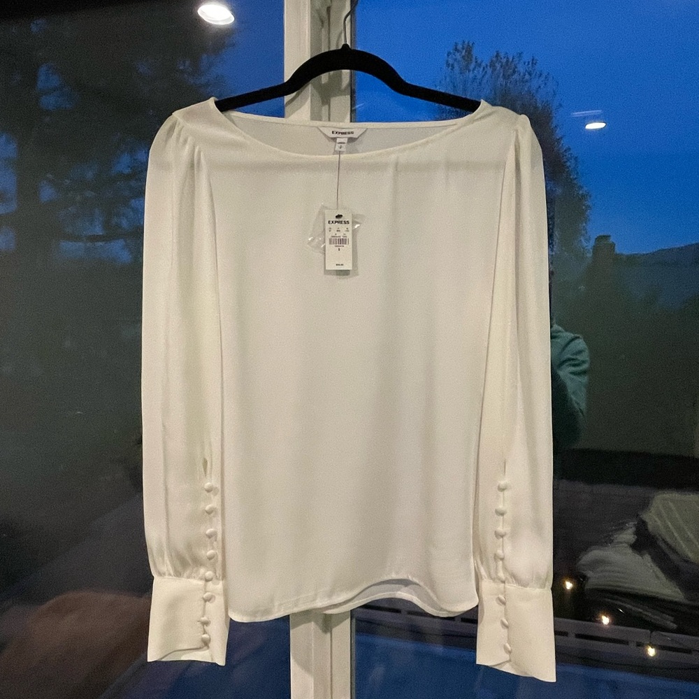 New with tags Express white blouse